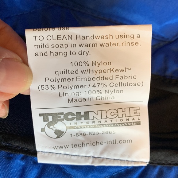 HYPERKEWL. NWT. Cooling Fabric Vest. Blue. Size XS. - Picture 8 of 9